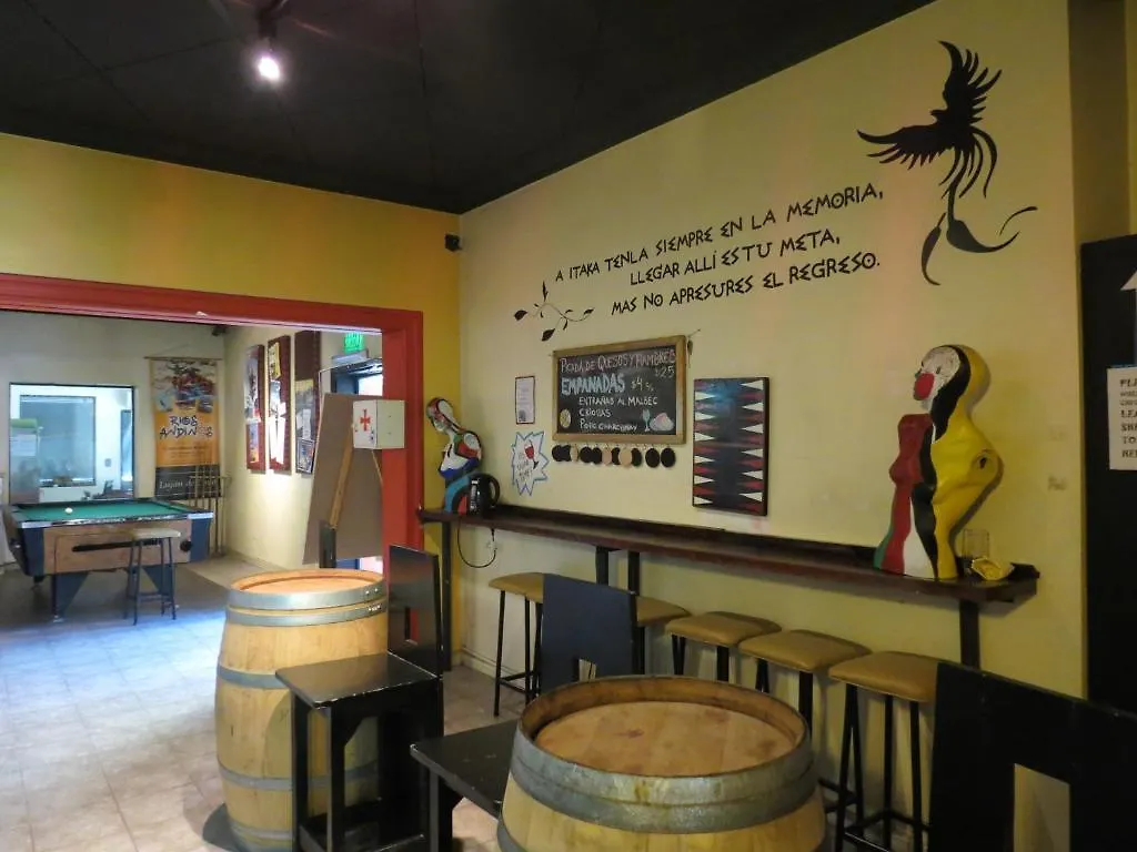 Hotel Hostel Itaka Mendoza