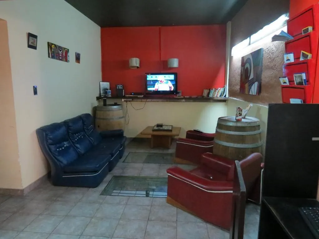 Hotel Hostel Itaka Mendoza